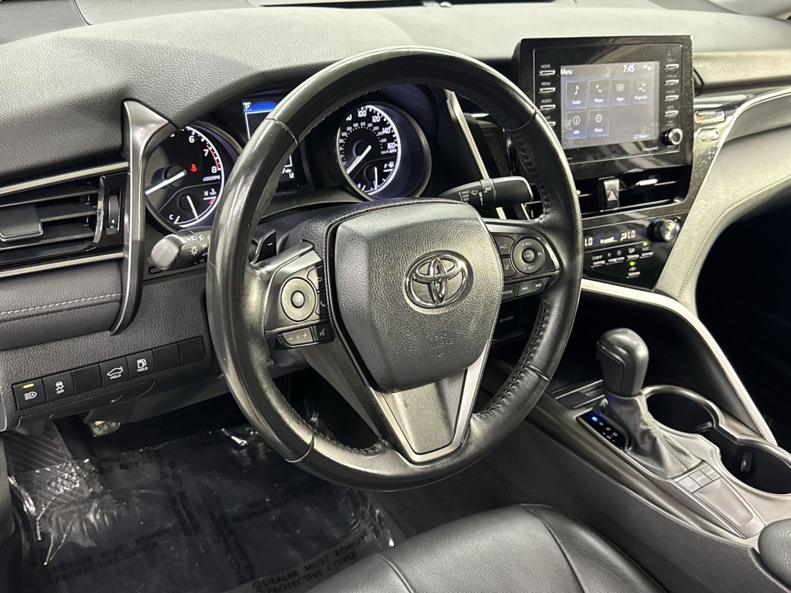 Used 2023 Toyota Camry SE FWD image 13