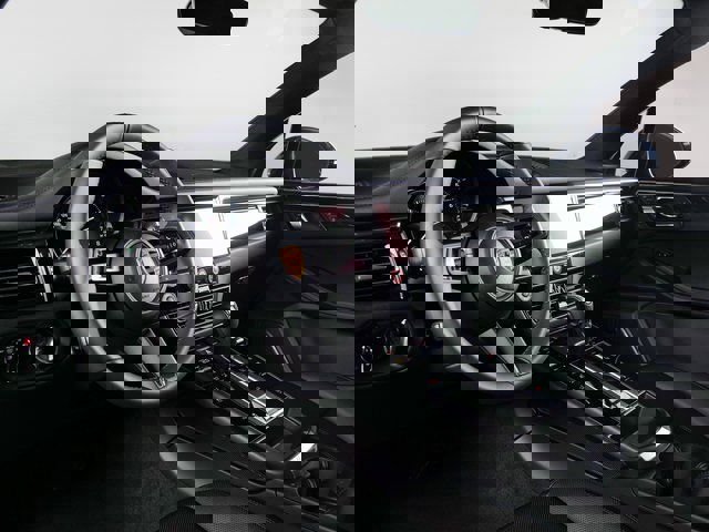 New 2026 Porsche Macan Turbo image 4