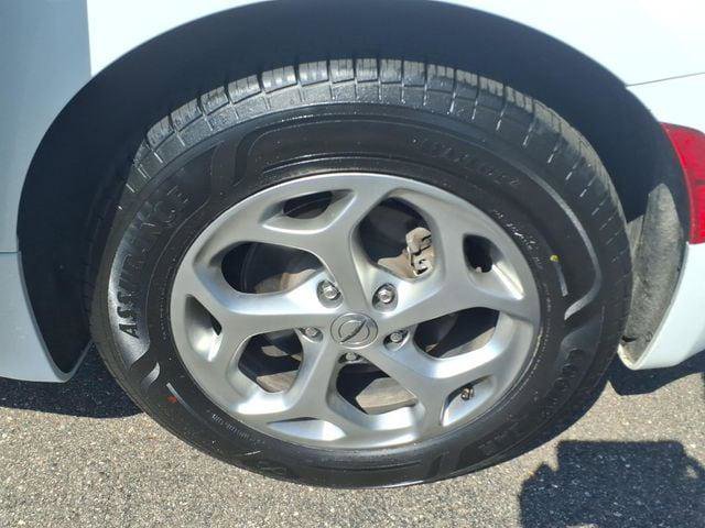 Certified 2022 Chrysler Pacifica Limited FWD image 16