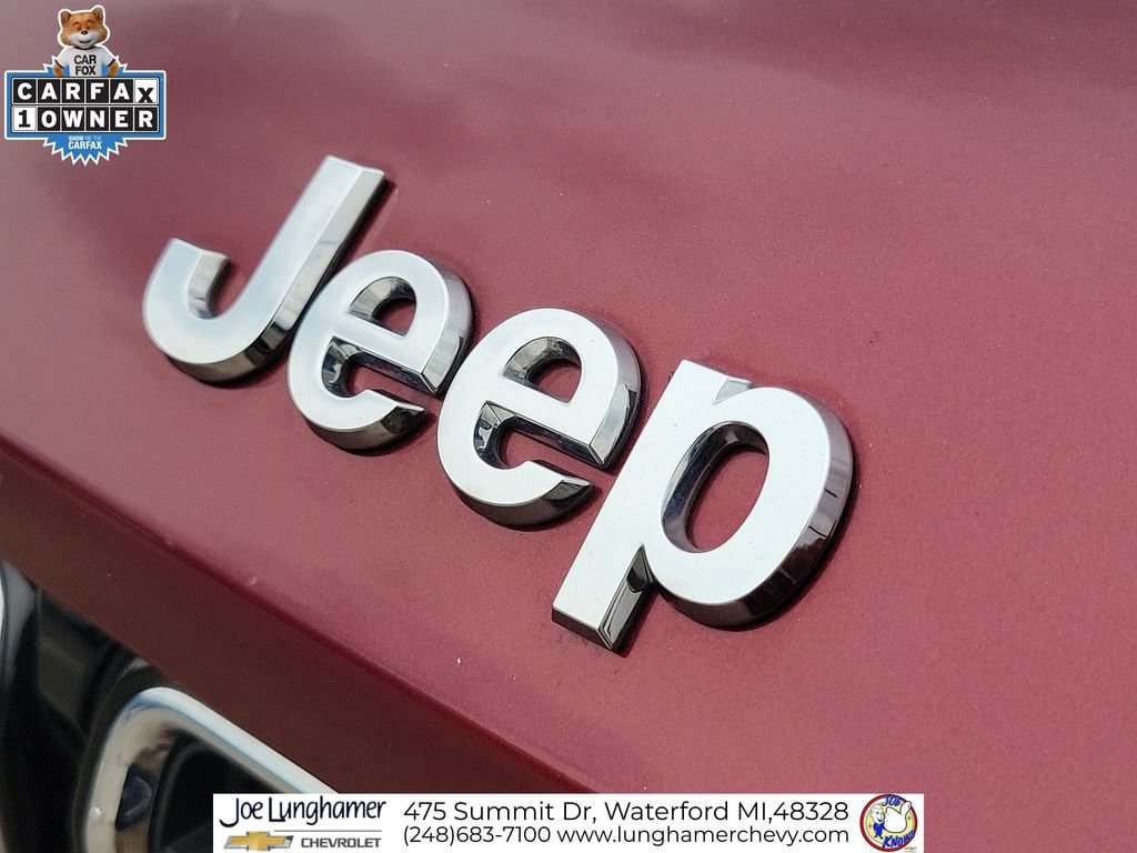 Used 2022 Jeep Grand Cherokee L Limited AWD/4WD image 33