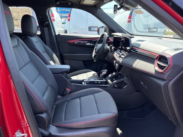 New 2026 Chevrolet TrailBlazer RS w/ Convenience Package AWD/4WD image 16