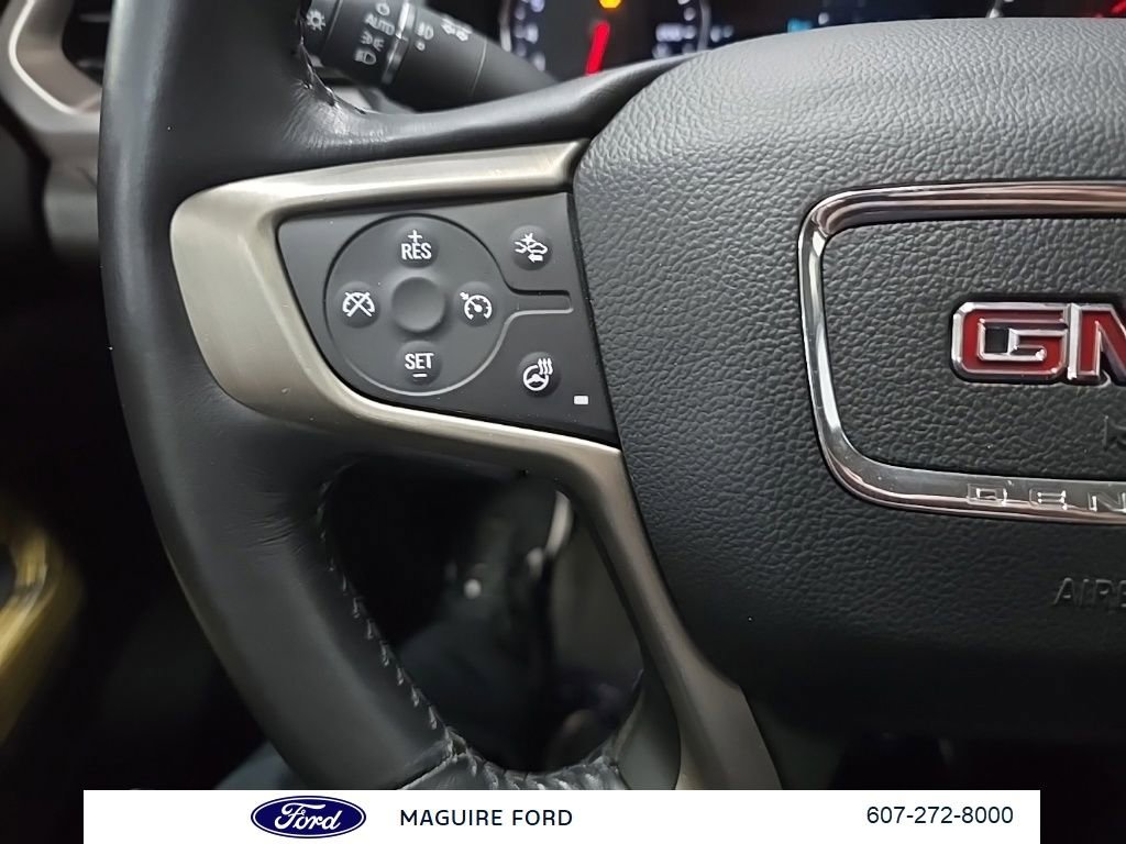 Used 2017 GMC Acadia Denali w/ Technology Package AWD/4WD image 23