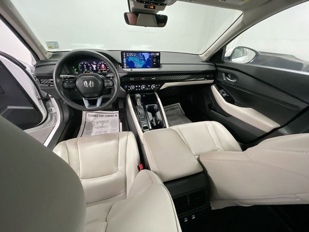 Used 2024 Honda Accord Touring image 21