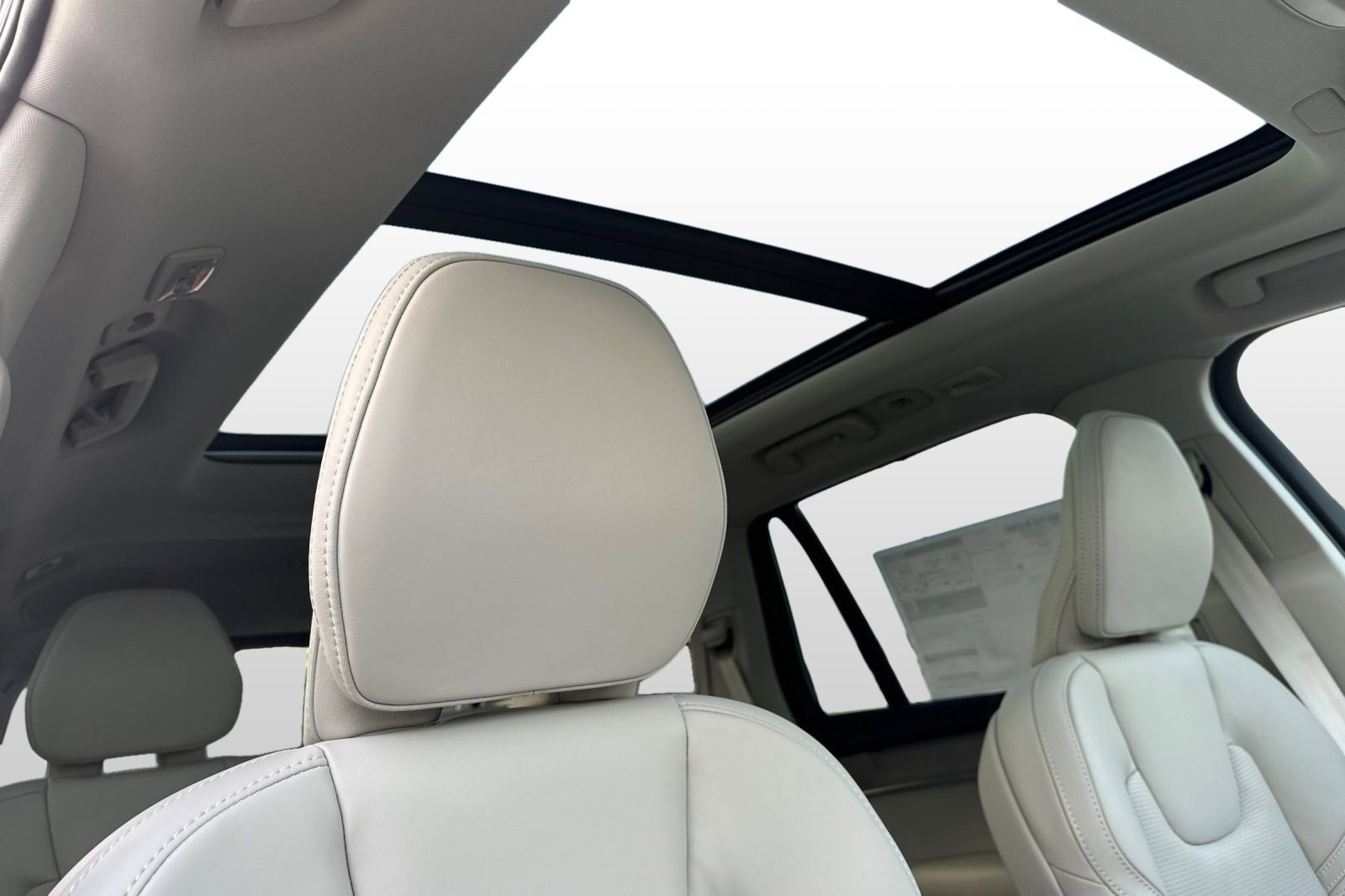 New 2026 Volvo XC90 T8 Ultra image 20