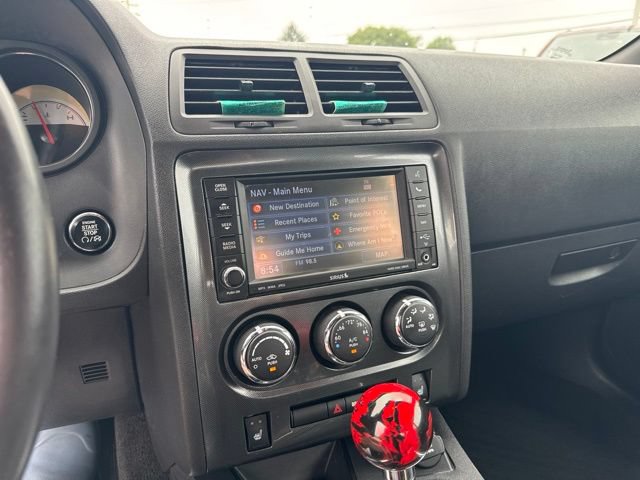 Used 2014 Dodge Challenger SXT Plus RWD image 18