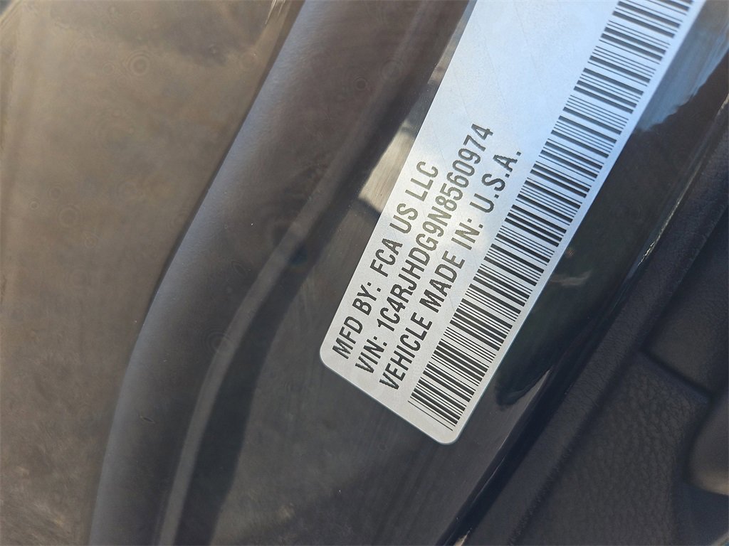 Used 2022 Jeep Grand Cherokee Overland w/ Luxury Tech Group IV image 14