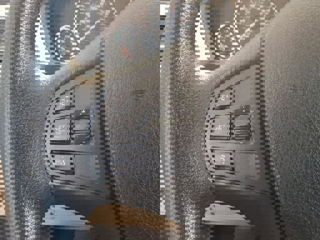 Used 2018 BMW 320i xDrive Sedan w/ Convenience Package image 15