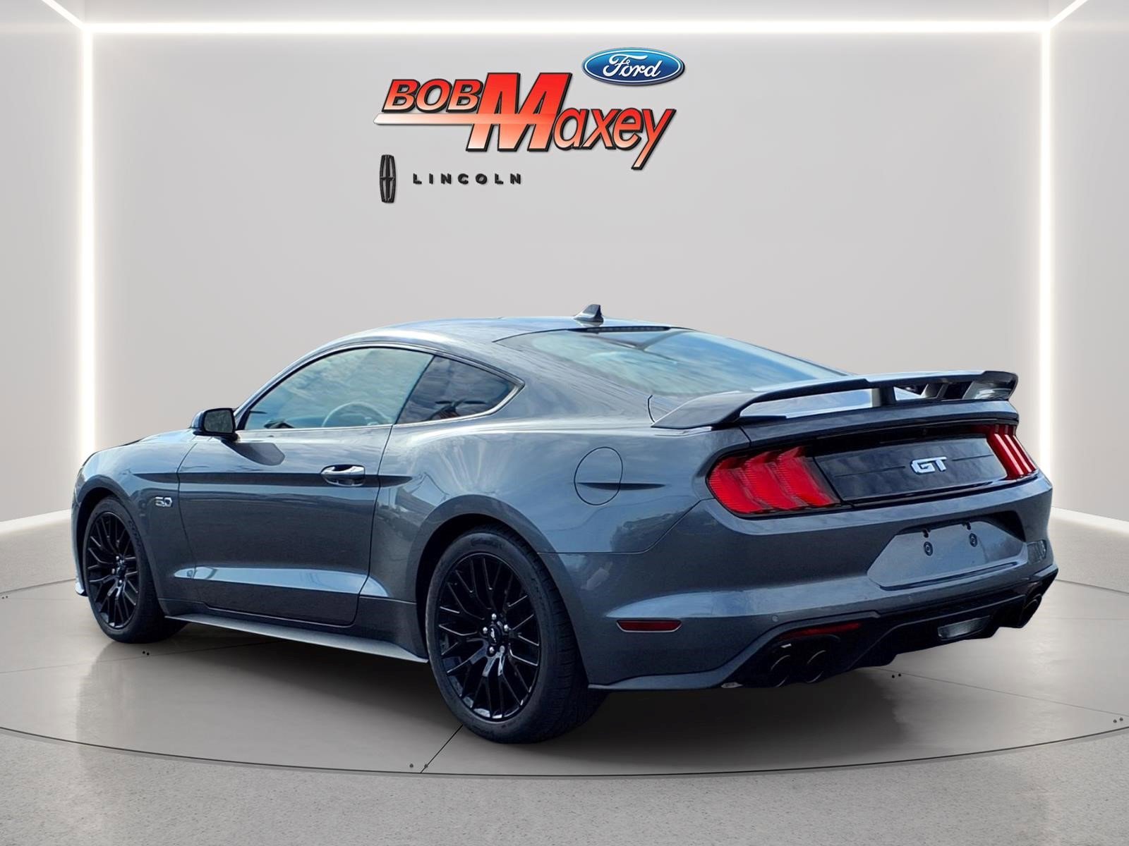 Used 2022 Ford Mustang GT Premium w/ GT Performance Package RWD image 7