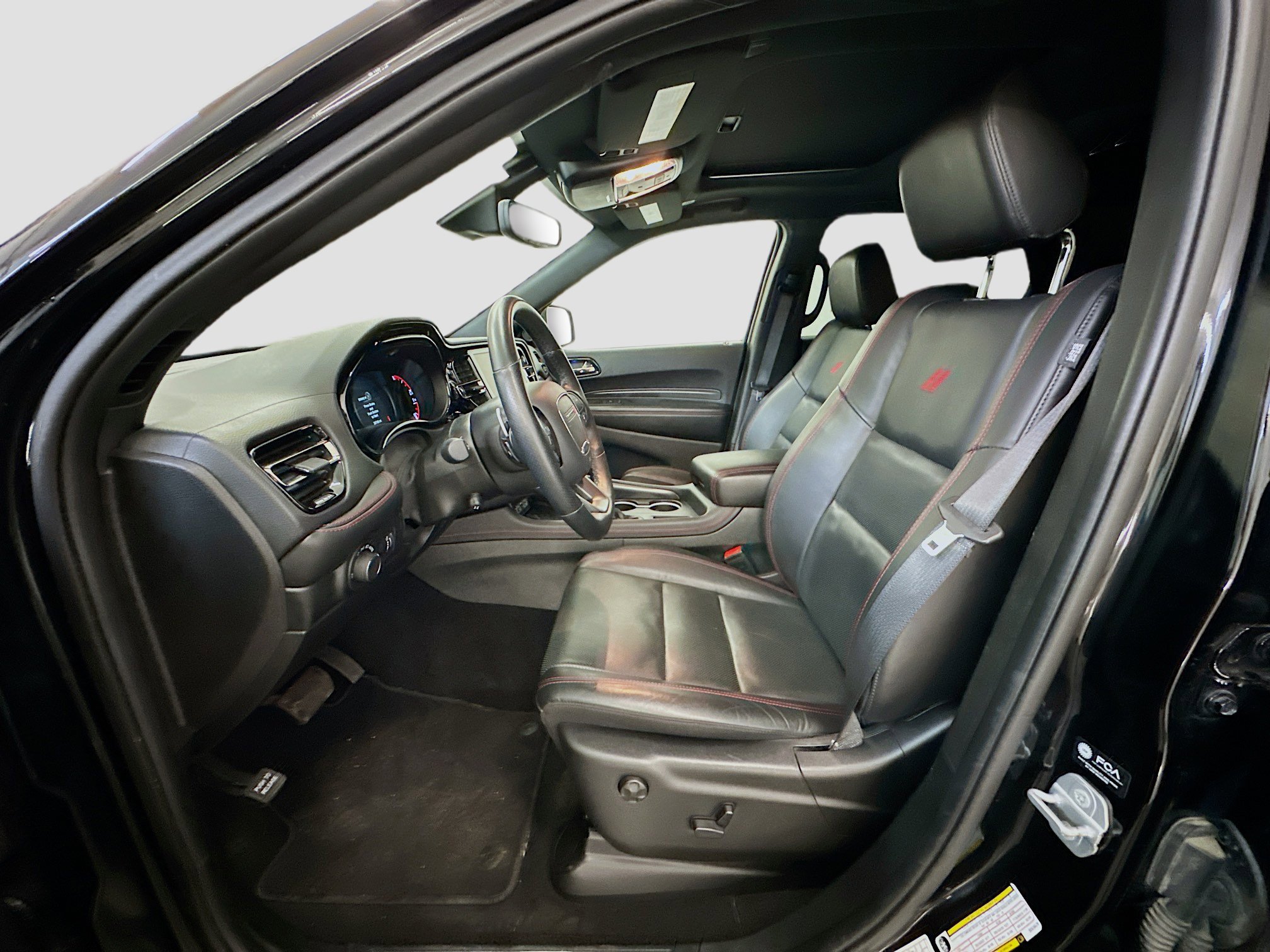 Used 2025 Dodge Durango GT image 13