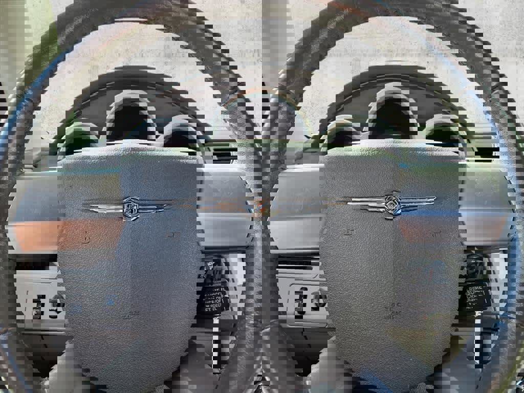 Used 2008 Chrysler Sebring Touring w/ Special Touring Group image 20