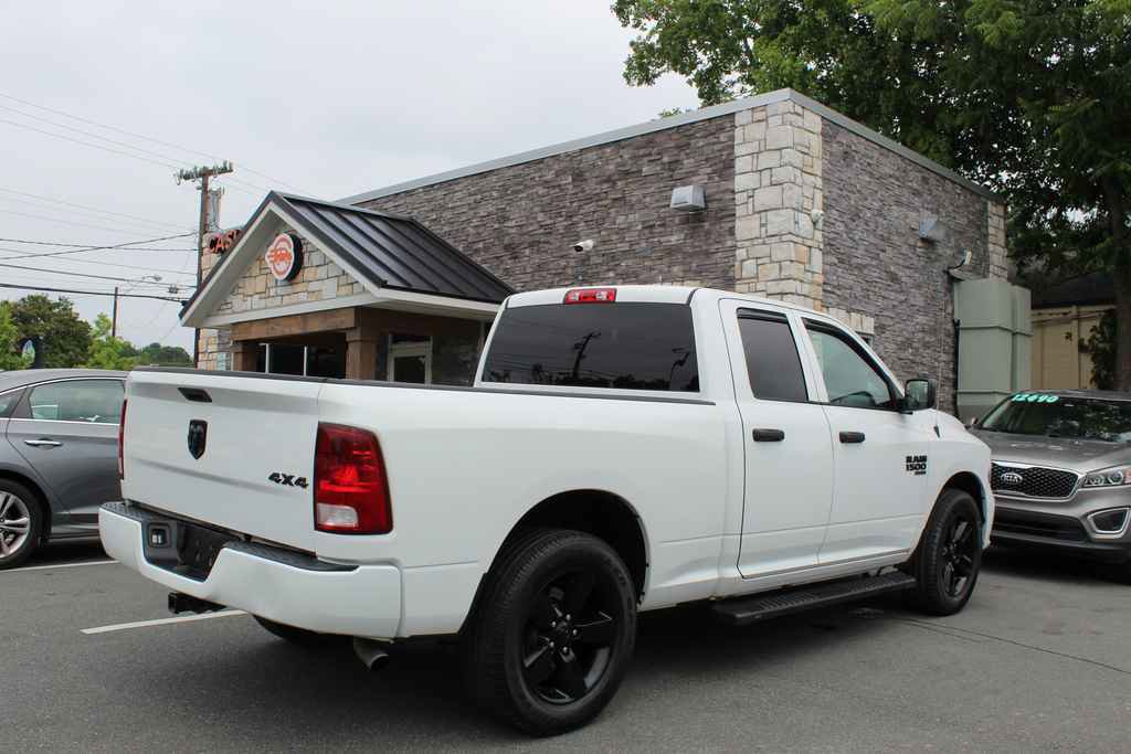 Used 2019 RAM 1500 Express w/ Express Value Package AWD/4WD image 4
