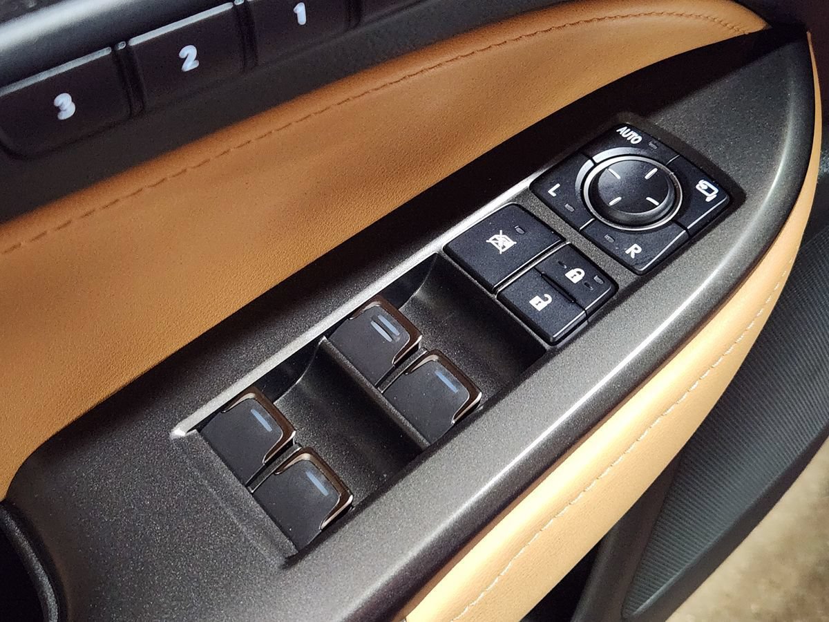 Used 2025 Lexus NX 250 FWD w/ Accessory Package (2T) image 40