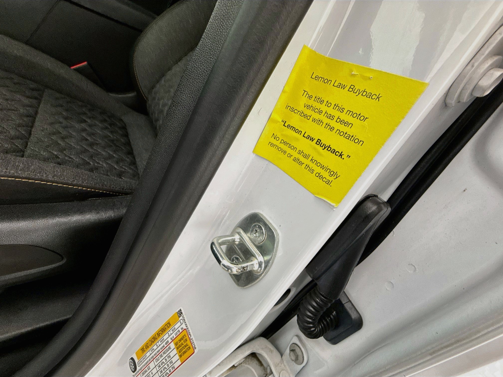 Used 2023 Chevrolet Equinox LT FWD image 34