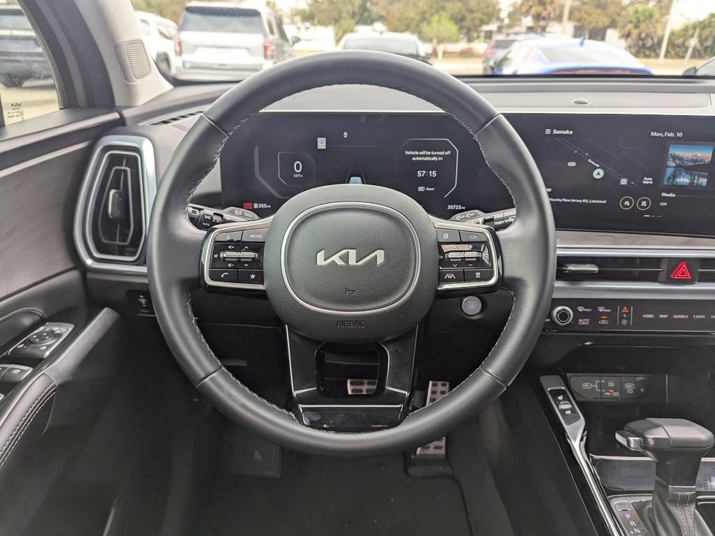 Used 2024 Kia Sorento SX image 12