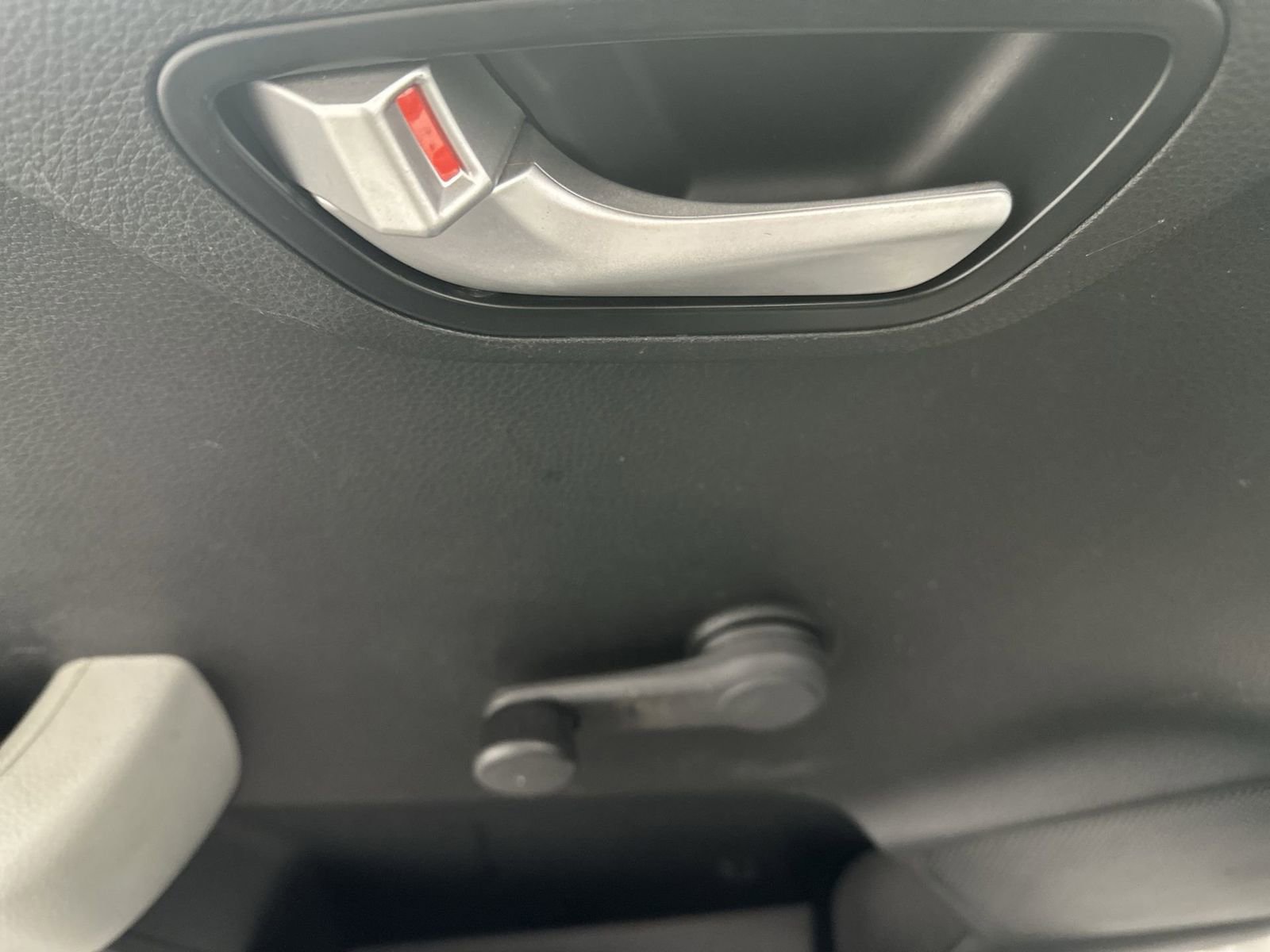 Used 2018 Kia Rio LX image 17