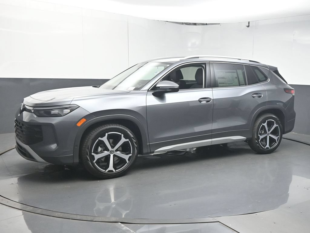 New 2026 Volkswagen Tiguan SE FWD image 4