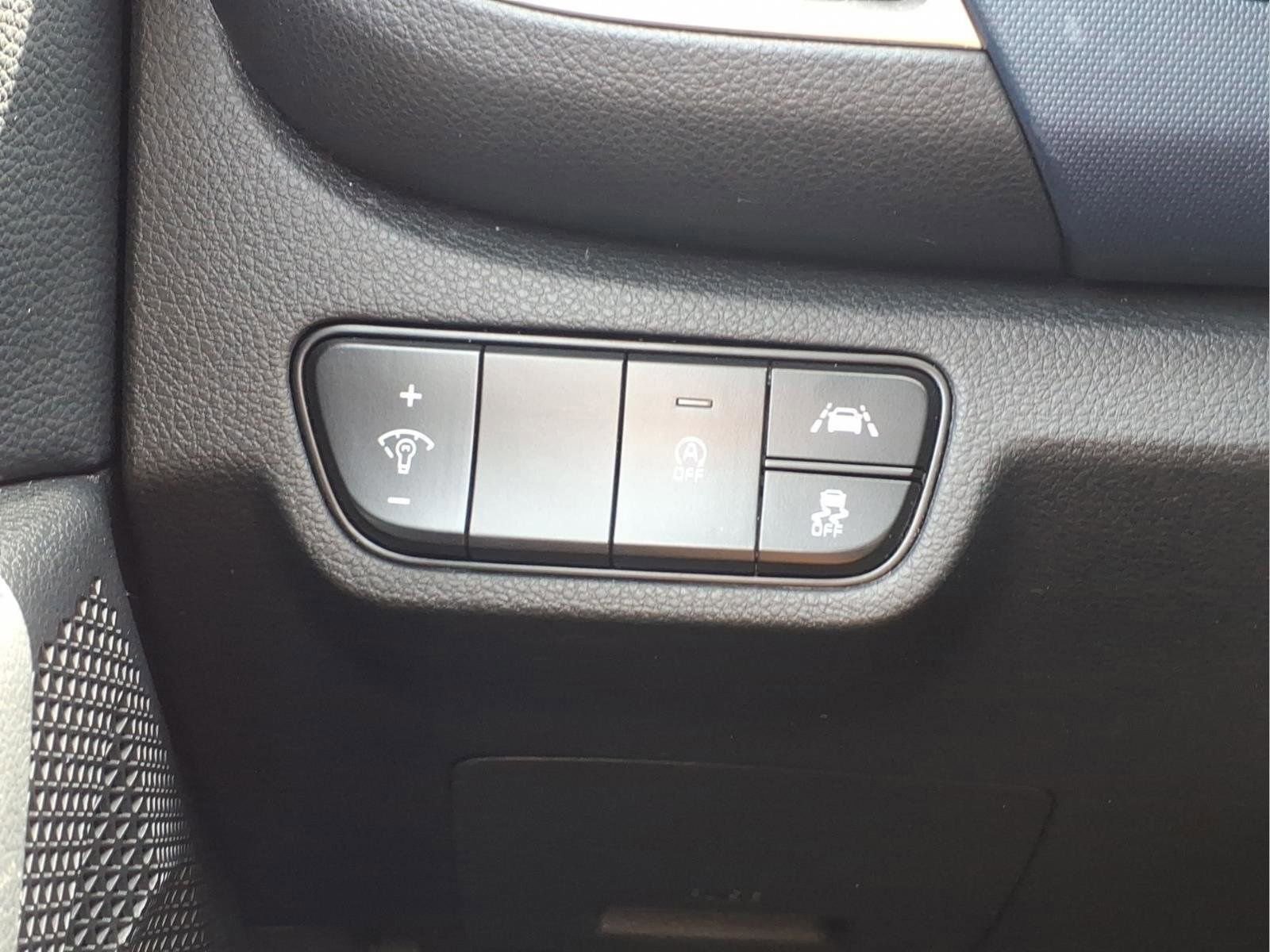 Used 2021 Kia Seltos S AWD/4WD image 15