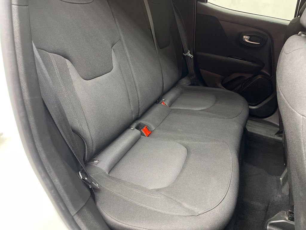 Used 2020 Jeep Renegade Sport image 21