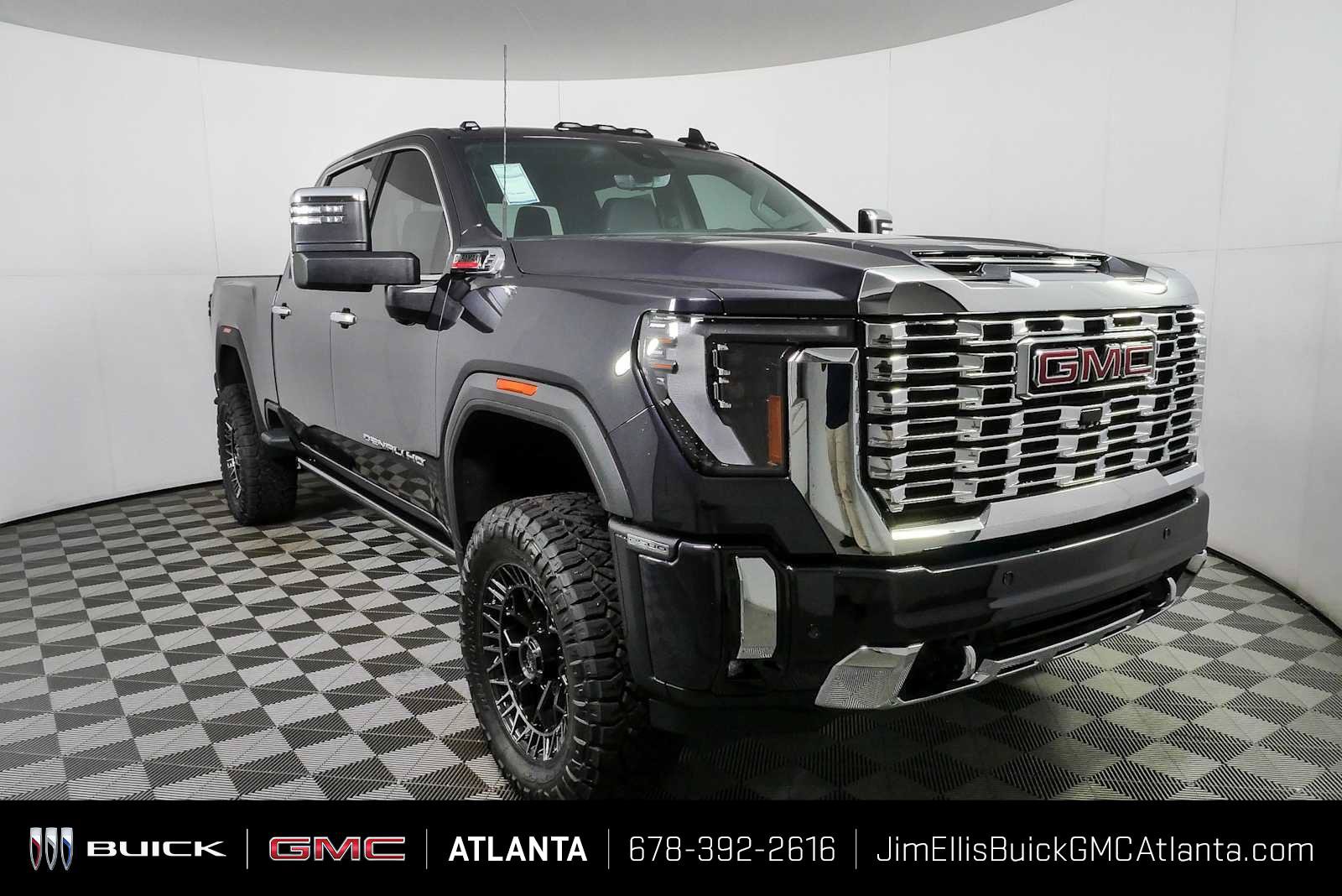 New 2026 GMC Sierra 2500 Denali w/ Denali Reserve Package AWD/4WD image 1