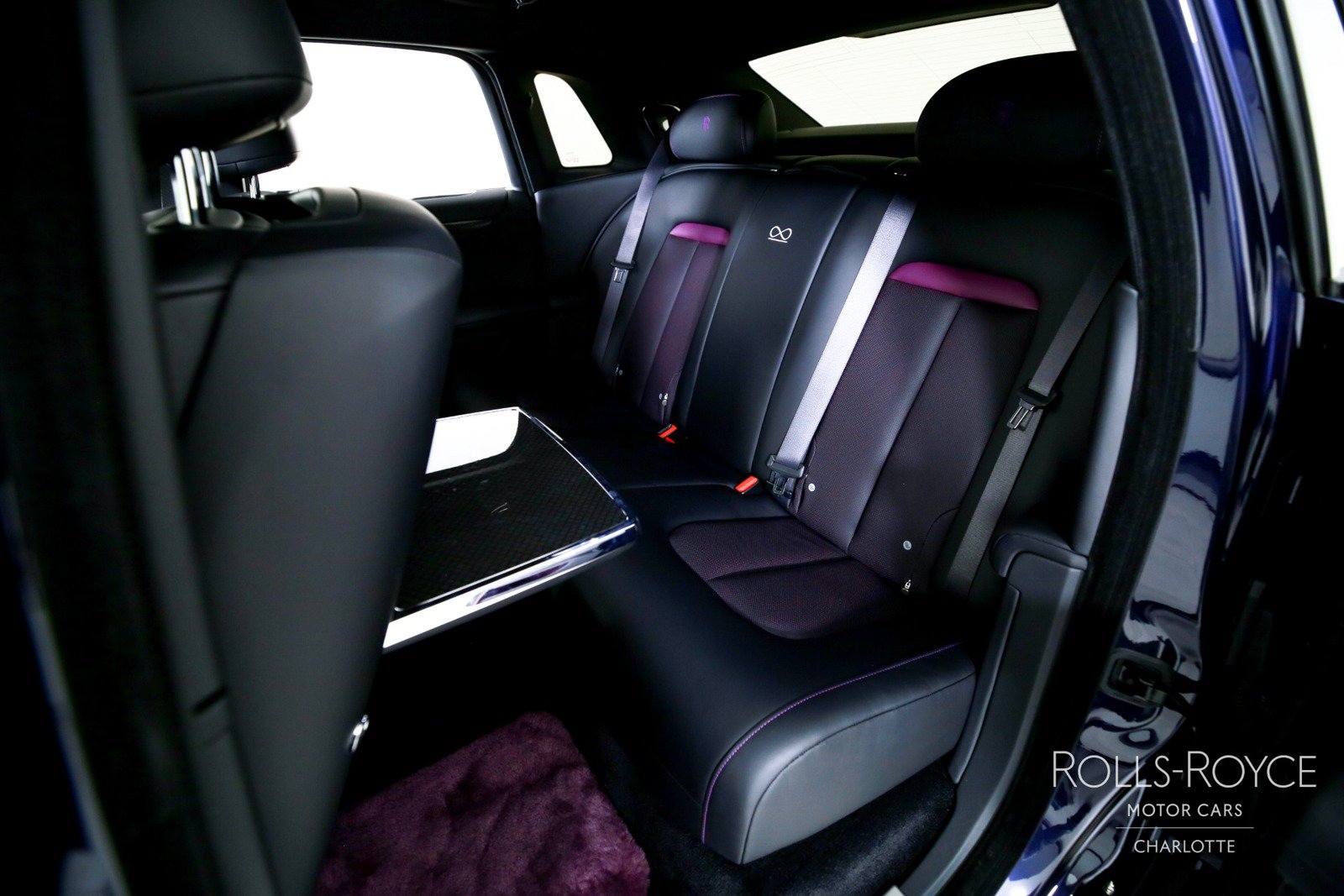 Certified 2024 Rolls-Royce Ghost Black Badge AWD/4WD image 19