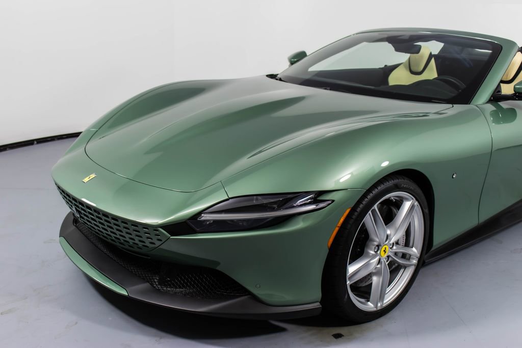 Certified 2024 Ferrari Roma Spider RWD image 30