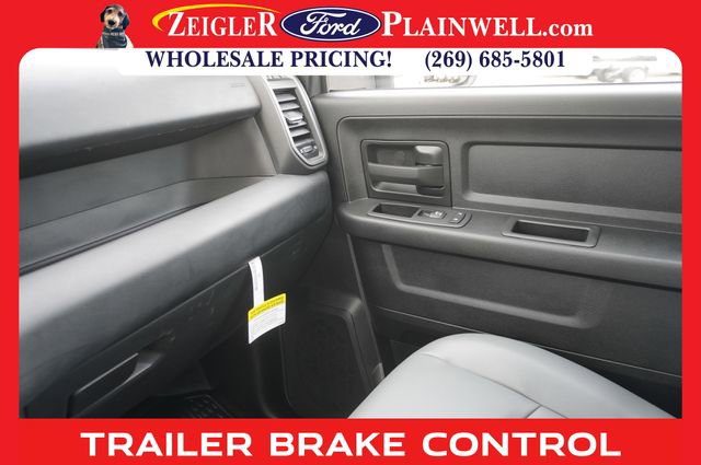 Used 2023 RAM 3500 Tradesman w/ Convenience Group image 30
