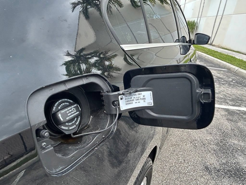 Used 2014 Volkswagen Jetta SEL FWD image 34