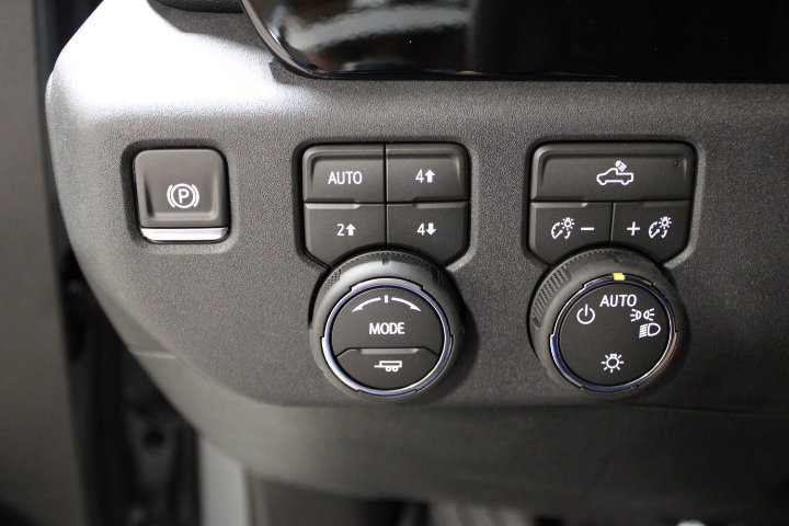 New 2026 Chevrolet Silverado 1500 LT AWD/4WD image 39