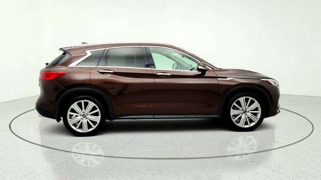 Used 2020 INFINITI QX50 Sensory w/ Proactive Package AWD/4WD image 4