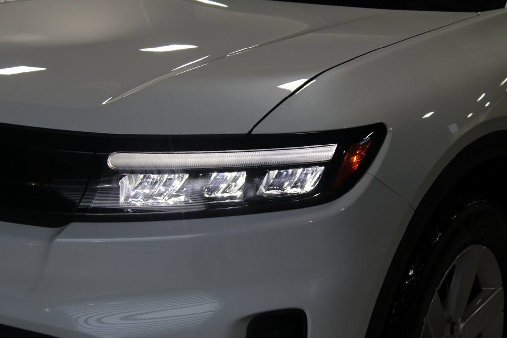 New 2026 Honda Prologue EX image 2