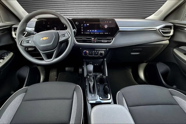New 2026 Chevrolet TrailBlazer LT w/ Driver Confidence Package FWD image 5