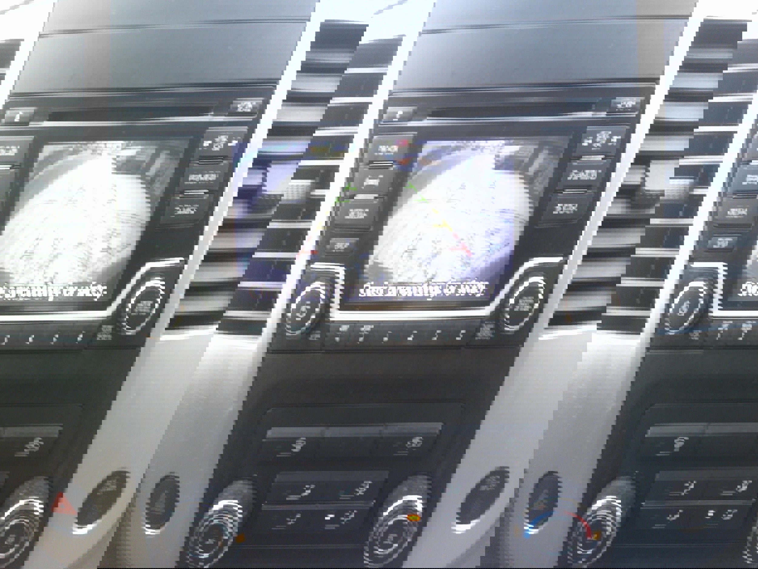 Used 2018 Nissan Frontier SV image 12