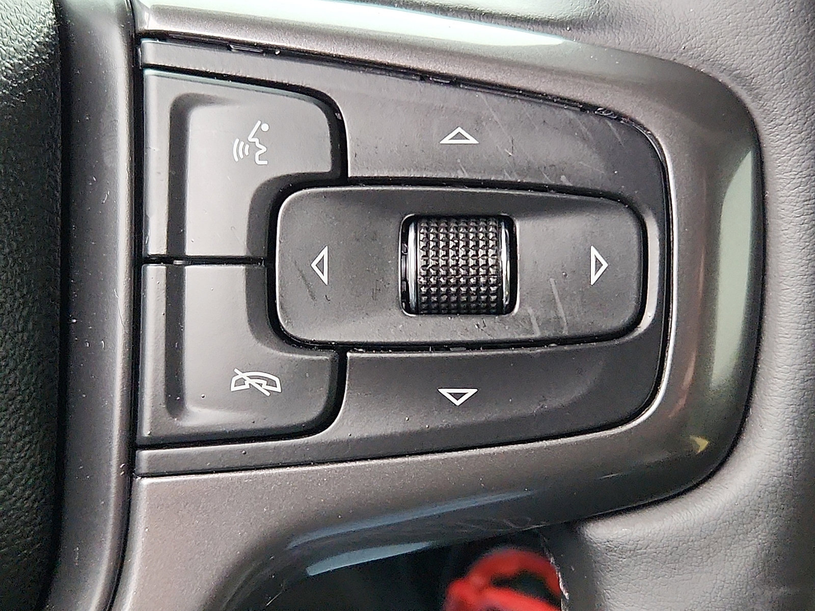 Used 2026 Chevrolet Silverado 1500 ZR2 AWD/4WD image 17