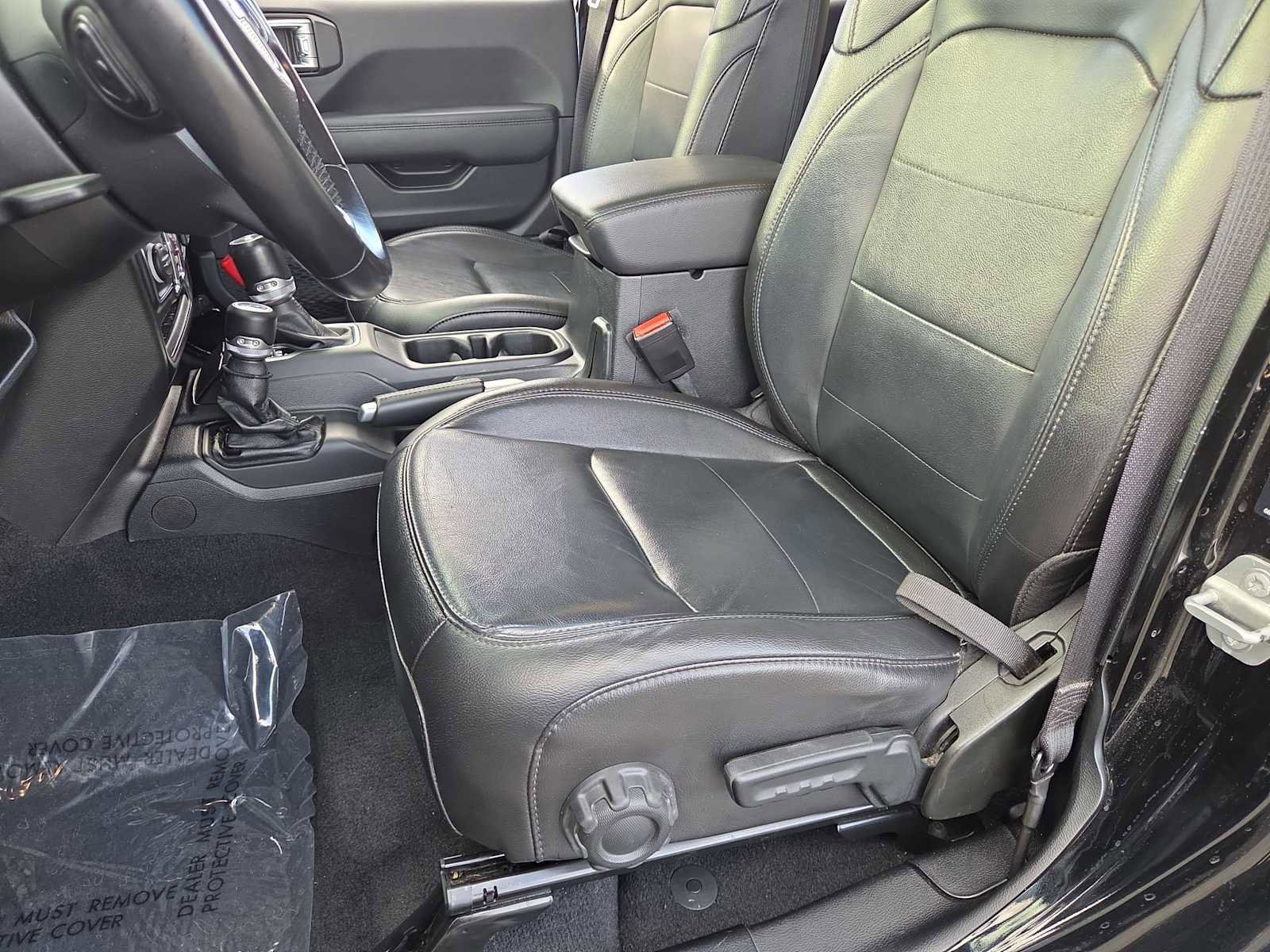 Used 2021 Jeep Wrangler Unlimited Sahara image 18