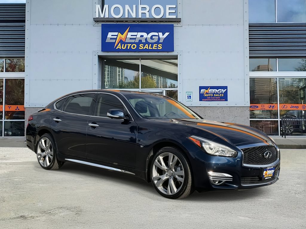 Used 2016 INFINITI Q70 L 3.7 w/ Deluxe Touring Package AWD/4WD image 1