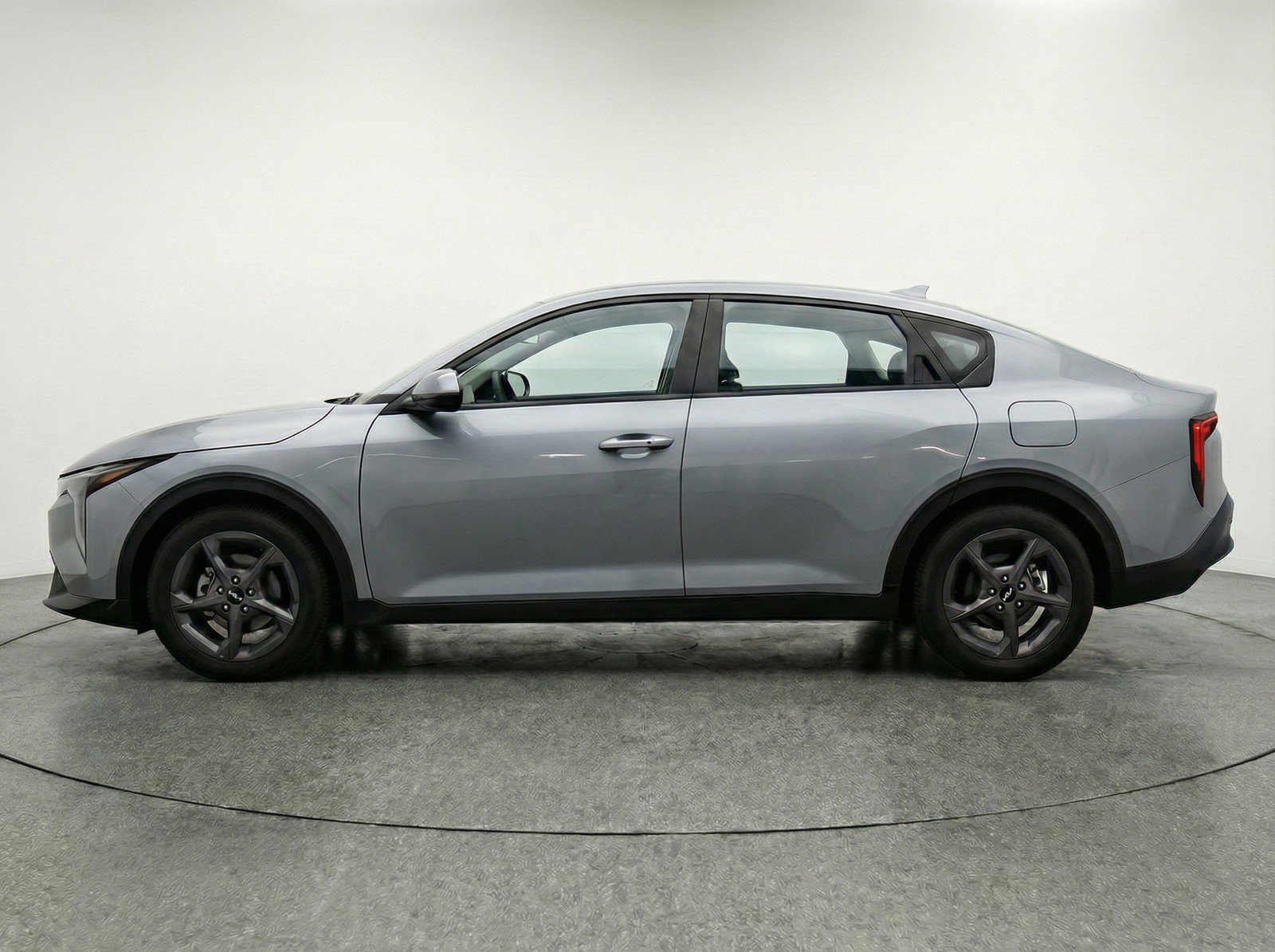Used 2025 Kia K4 FWD image 5