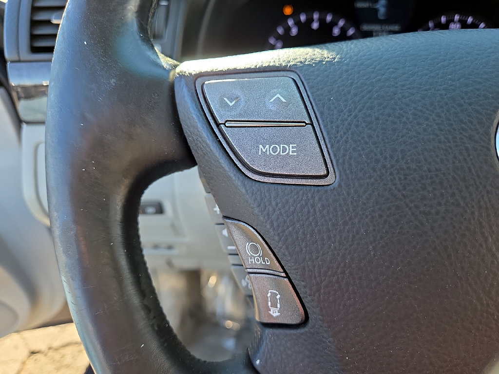 Used 2011 Lexus LS 460 AWD w/ Luxury Value Edition image 23