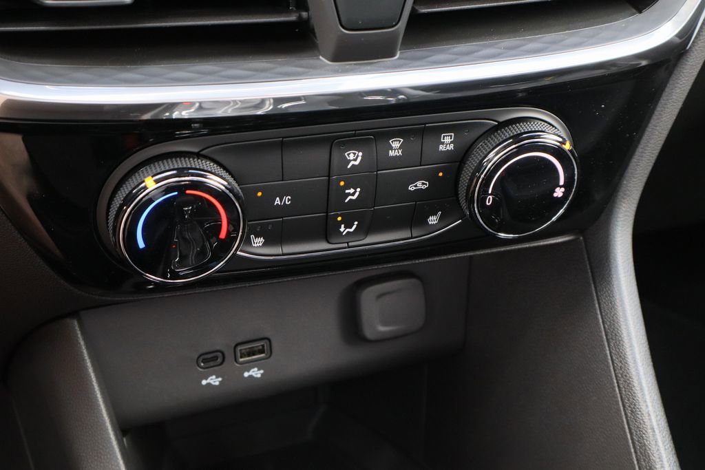 Certified 2026 Buick Encore GX Sport Touring w/ Comfort Package image 16