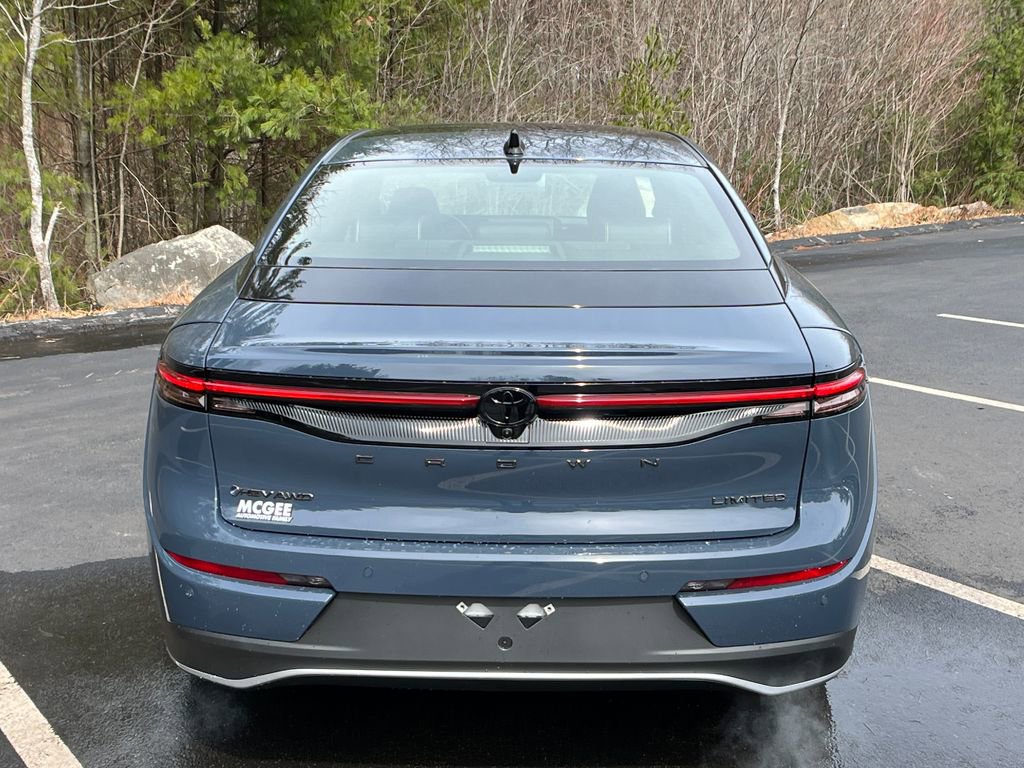 New 2026 Toyota Crown Nightshade image 4