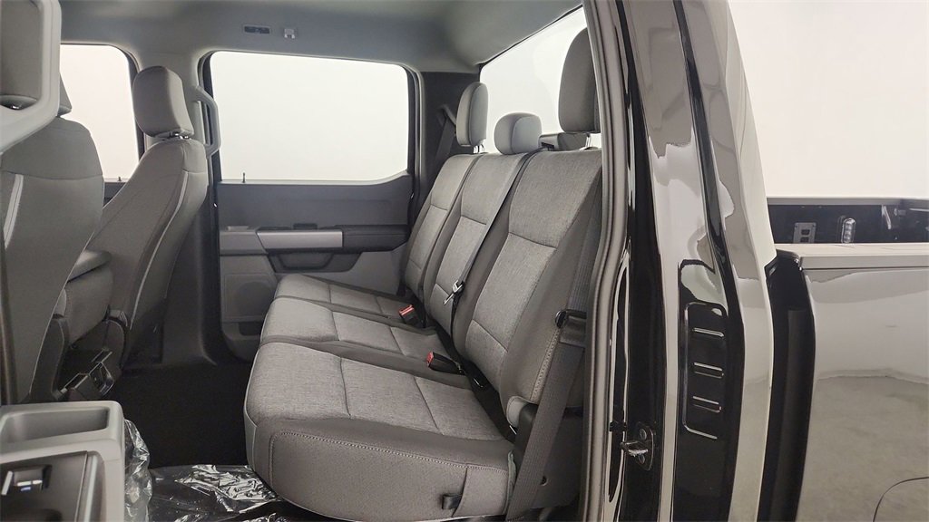 New 2025 Ford F250 XL w/ STX Appearance Package image 27