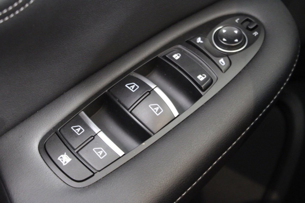 Used 2025 INFINITI QX55 Luxe w/ Cargo Package image 19