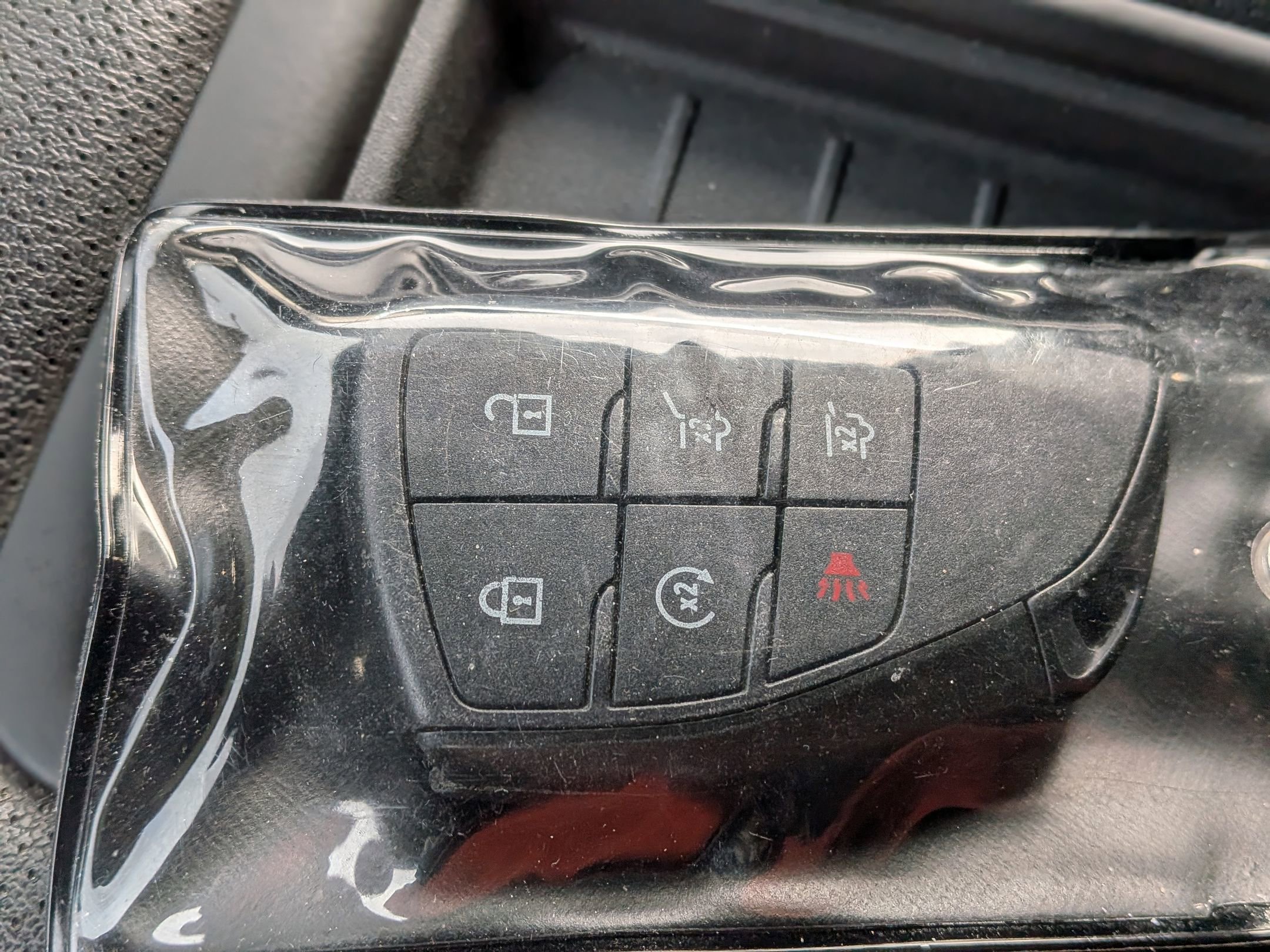 Used 2024 GMC Yukon XL SLT image 38