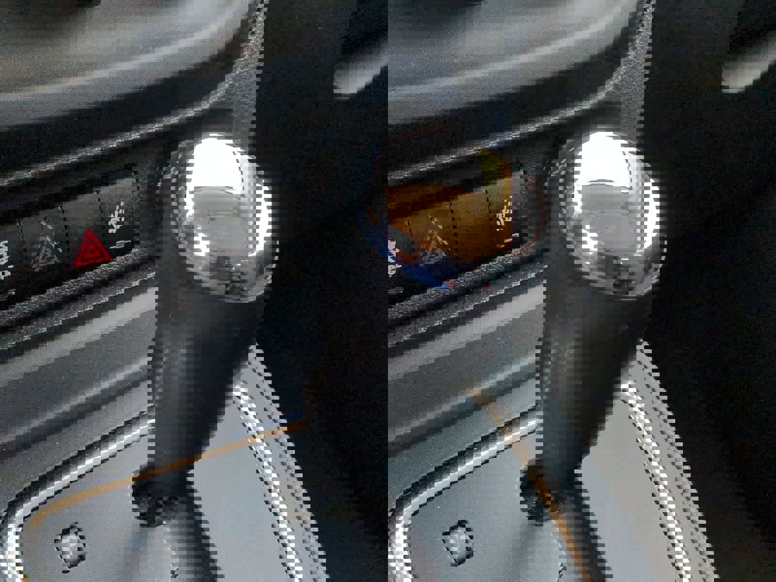 Used 2013 Jeep Compass Latitude AWD/4WD image 22