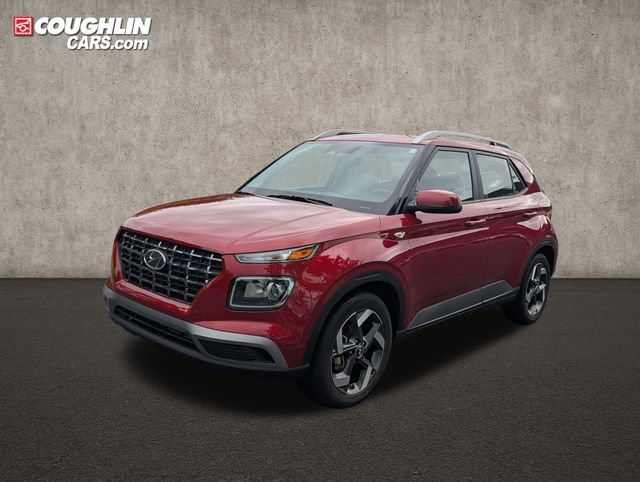 Used 2023 Hyundai Venue SEL w/ Cargo Package FWD image 3