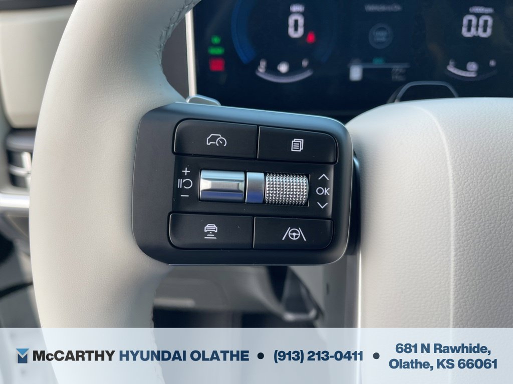 Used 2026 Hyundai Santa Fe SEL AWD/4WD image 24
