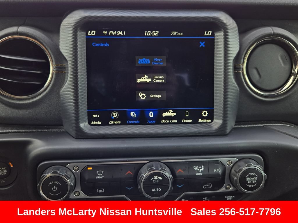 Used 2023 Jeep Gladiator Overland AWD/4WD image 19