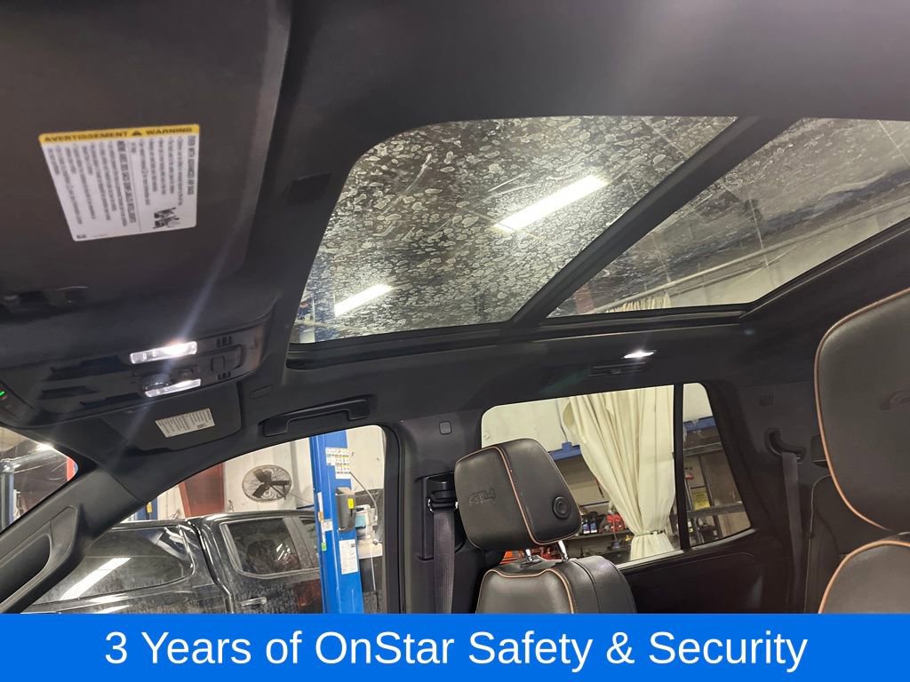 Used 2023 GMC Yukon AT4 w/ Technology Package image 27