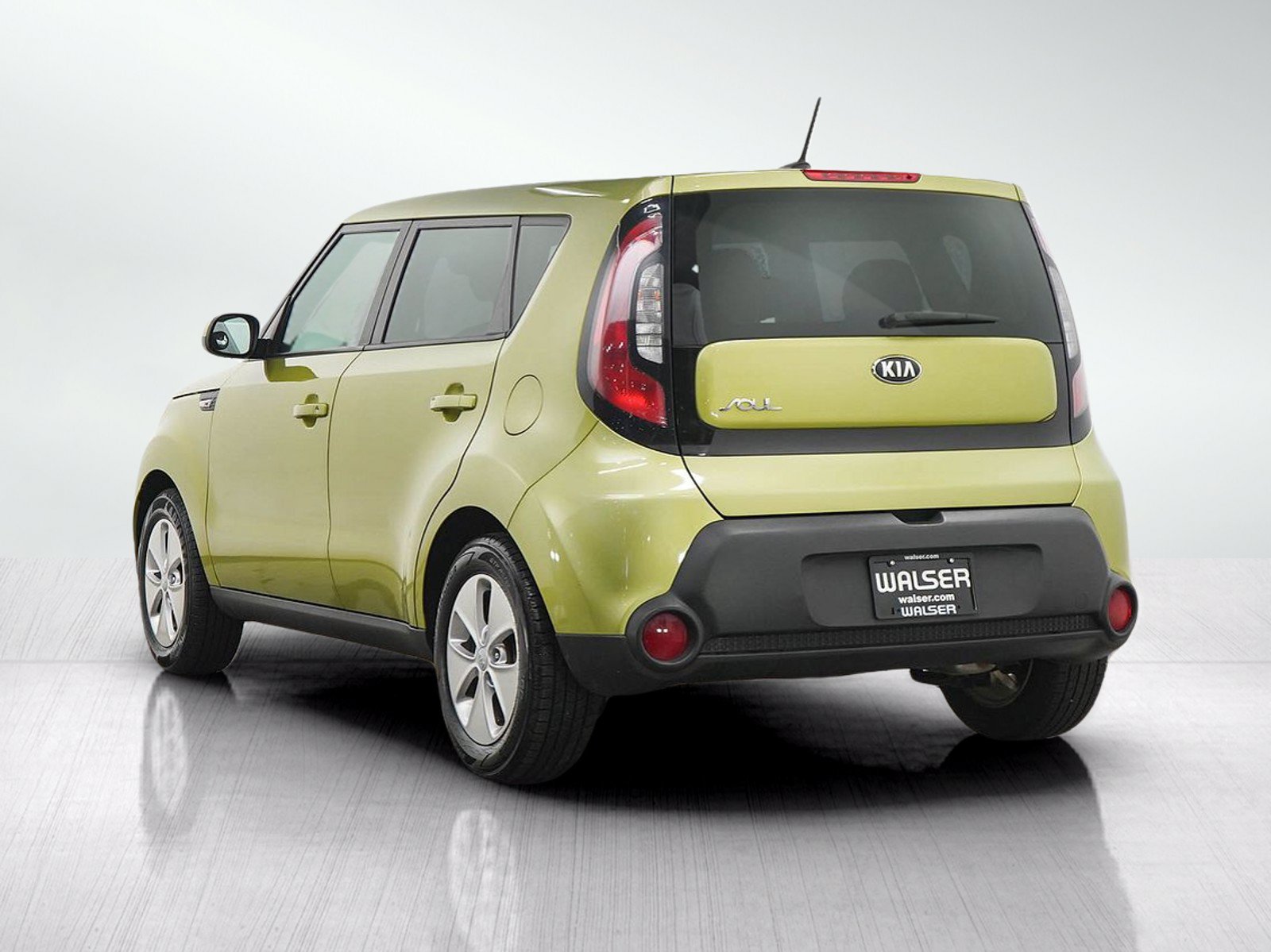 Used 2014 Kia Soul FWD image 3