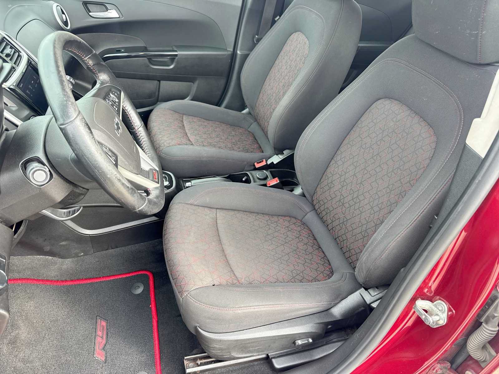 Used 2020 Chevrolet Sonic LT w/ Convenience Package FWD image 16