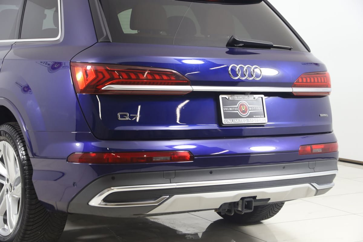Used 2023 Audi Q7 3.0T Premium Plus w/ Premium Plus Package AWD/4WD image 24
